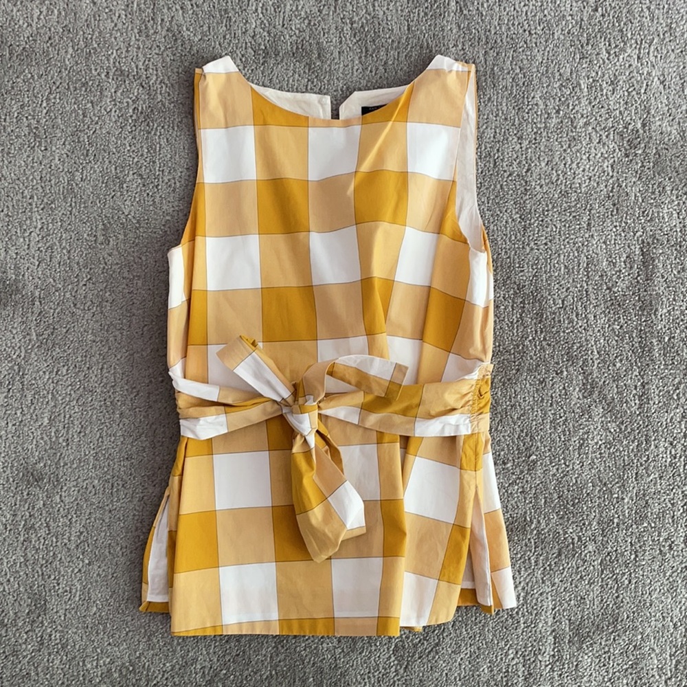 Ann Taylor Factory Petite Sleeveless top